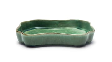 Globe Potteries; Rectangular dish with wavy rim