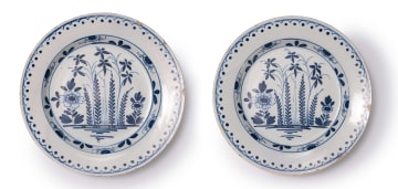 Pair of decorative blue and white Delft chargers