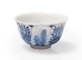 Qing Dynasty, Kangxi Period 'flower' bowl