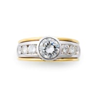 Two-tone diamond ring