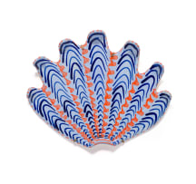 Lucie de Moyencourt; Twelve glazed ceramic shells