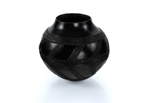 Penny Gumbi (1962- ); Ukhamba with relief and applied design