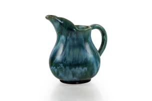 Linn Ware; Jug with exaggerated lip