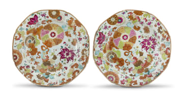 A pair of Chinese Export 'pseudo tobacco' pattern soup plates, Qianlong period, 1736-1795