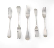 Five Cape silver fiddle pattern table forks, Johannes Combrink; various sizes, c.1814-1853