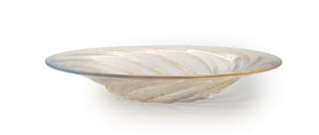 René Lalique; René Lalique 'Poissons' opalescent and clear glass coupe, No. 3262, designed 1931