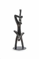 Guy du Toit; Handstand Hare