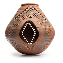 Mpho Mokgatlhe; Untitled Isibani I