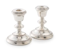 A pair of Elizabeth II silver candlesticks, W I Broadway & Co, Birmingham, 1971