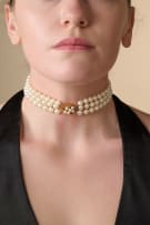 Pearl choker necklace