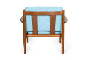 Grete Juel Jalk; 'Model 128' teak lounge chair for France & Søn, Denmark