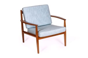 Grete Juel Jalk; 'Model 128' teak lounge chair for France & Søn, Denmark