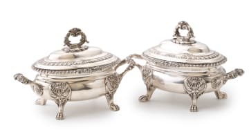 A pair of George III silver sauce tureens, William Bennet, London, 1817