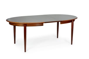 Gudme Møbelfabrik; Rosewood and teak extending dining table, Denmark