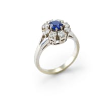 Sapphire and diamond cluster ring