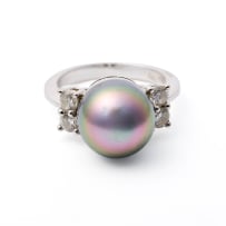 Pearl and diamond ring