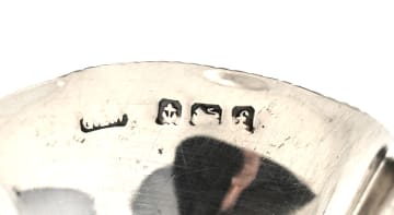 An Edward VII silver milk jug, Edward Barnard & Sons Ltd, London, 1905