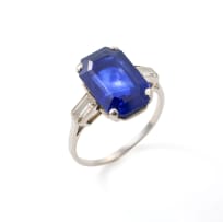 Sapphire and diamond ring