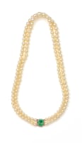 Pearl necklace and emerald clasp