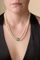 Pearl necklace and emerald clasp