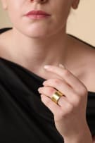 Kurt Jobst; Concave gold ring