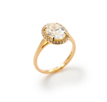 Diamond halo ring