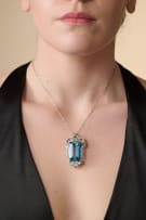 Aquamarine pendant
