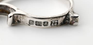 A pair of George V silver sugar nips, Thomas Bradbury & Sons, Sheffield, 1915